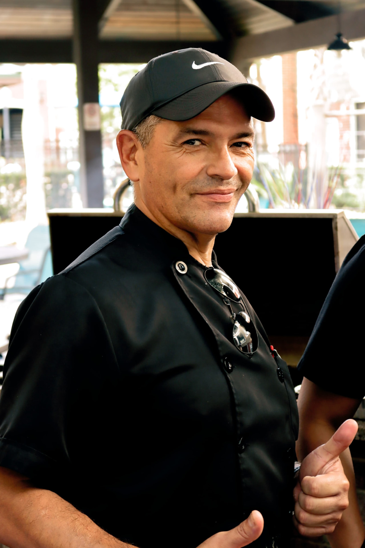 DL culinary employee in uniform